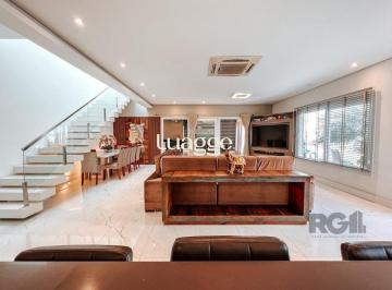 Casa · 242m² · 3 Quartos · 2 Vagas · Excelente residência com aproximadamente 242m² privativos,