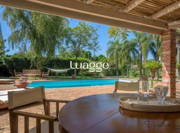 Casa · 418m² · 5 Quartos · 6 Vagas · Casa para Venda - 418m², 5 dormitórios, sendo 1 suites, 6 vagas - Tristeza