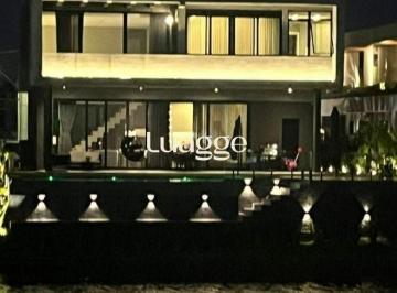 Casa · 554m² · 5 Quartos · 4 Vagas · Casa em Condomínio de Luxo em Eldorado do Sul