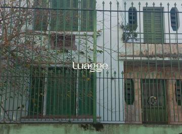 Casa · 400m² · 3 Quartos · 3 Vagas · Casa à venda - em Azenha