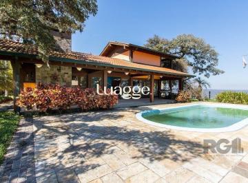 Casa · 482m² · 4 Quartos · 20 Vagas · Terreno de 5.200m², rodeado pela natureza, possuindo 482m² de área construída