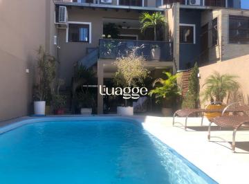 Casa · 255m² · 3 Quartos · 5 Vagas · Casa ampla com tudo o que você e sua família precisam.
