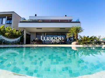Casa · 348m² · 3 Quartos · 4 Vagas · Casa em Condominio com 348m, 3 suites, 4 vagas de garagem em lote Molhado no Con