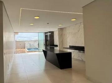 Casa de 4 quartos, São Paulo · Casa de 260 m² com 4 quartos à venda em Vila Paulicéia
