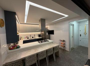 Apartamento de 4 quartos, Fortaleza · Apartamento amplo e reformado