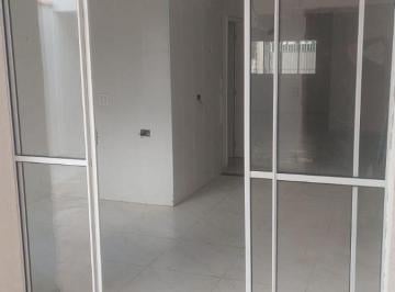 Casa de 3 quartos, São Paulo · Sobrado a Venda na Vila Madalena-SP