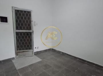 Foto 01 · Apartamento térreo para locação em Bento Ribeiro! $950.