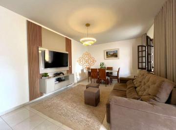 Casa · 360m² · 6 Quartos · Casa à venda - no Planalto