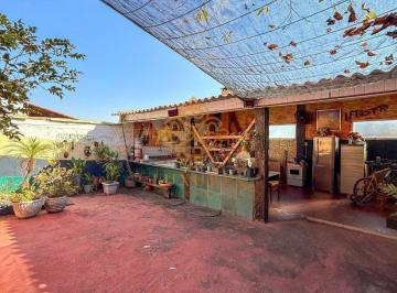 Casa · 300m² · 4 Quartos · Casa à venda - em Dom Bosco