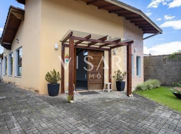 Casa · 194m² · Casa com área de lazer em Martim de Sá