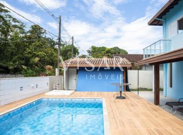 Casa · 265m² · 3 Quartos · 2 Vagas · Casa em Ubatuba com área de lazer