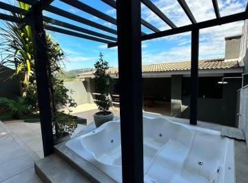 Casa de 3 quartos, Bragança Paulista · Sobrado à venda no Jardim Primavera, Bragança Paulista - Sp.