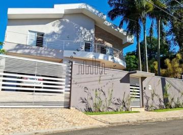Casa · 375m² · 3 Quartos · 4 Vagas · Casa à venda em Campinas, Parque Xangrilá, com 3 suítes, com 375 m²