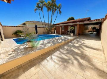 Casa de 4 quartos, Caraguatatuba · Casa com 4 dormitórios à venda no Jardim Britânia - Caraguatatuba/SP