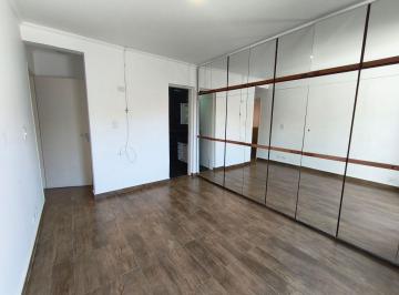 Casa de 4 quartos, São Paulo · Casa de 289 metros com 4 dormitórios sendo 1 suíte no Bairro Parque Alves de Lima, São Paulo/SP