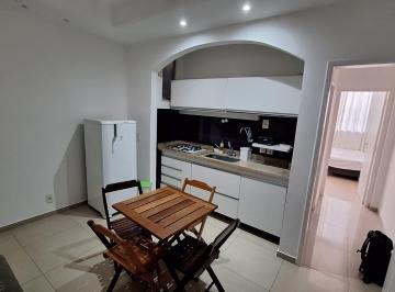 Apartamento · 42m² · 1 Quarto · Excelente Quarto/Sala Mobiliado - Copacabana