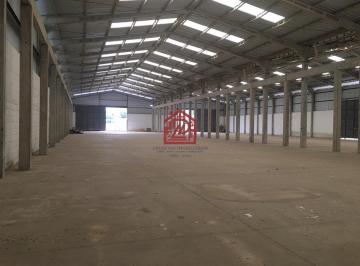 Comercial · 2560m² · Galpão em Lagomar, Macaé: 2560m² à venda e locação