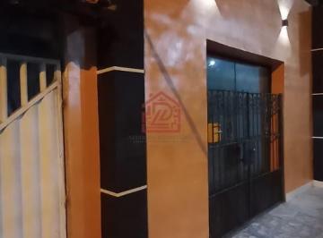 Comercial · 84m² · Loja para Locação em Parque Aeroporto, Macaé | 84m²