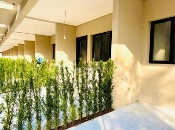 Casa · 85m² · 2 Quartos · 1 Vaga · Sobrado em Condomínio à Venda na Praia da Enseada no Guarujá – R$ 448.000 / Q...