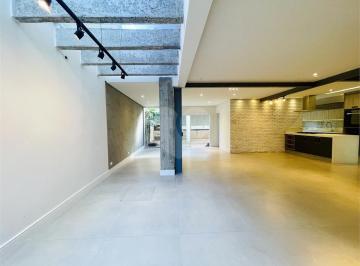 Casa · 250m² · 3 Quartos · 4 Vagas · Casa com 3 quartos à venda em Independência - SP