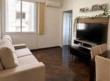 Living-Parquet - Split. · Apartamento 02 Dormitórios na Venâncio Aires – Sol, Elevador e Condomínio Baixo.