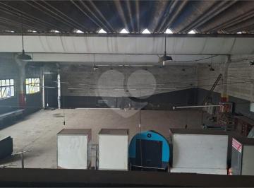 Comercial · 432m² · 5 Vagas · Galpão para locação em Batistini - SP