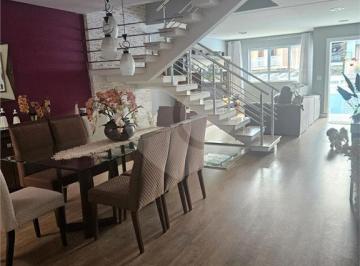 Casa · 250m² · 3 Quartos · 6 Vagas · Sobrado com 3 quartos à venda em Assunção - SP