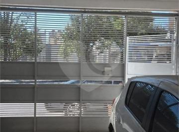 Casa · 220m² · 3 Quartos · 2 Vagas · Sobrado com 3 quartos à venda ou para locação em Baeta neves - SP