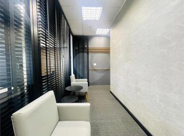 Comercial · 37m² · 3 Quartos · 1 Vaga · Salas com 3 quartos para locação em Centro - SP