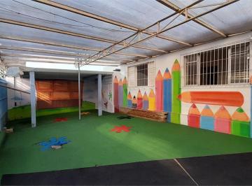 Comercial · 306m² · 5 Vagas · Casa para locação em Assunção - SP