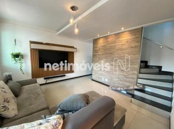 Sala · Casa de 3 Quartos com Suíte, área gourmet e energia fotovoltaica em Heliópolis