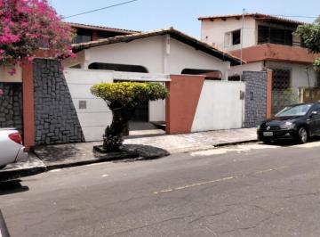 .jpeg · Casa Solta para venda no Renascença