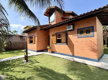 Casa · 192m² · 3 Quartos · 2 Vagas · Casa em Condomínio Fechado a 350m da Praia | 3 Dormitórios e Ampla Área de Convi