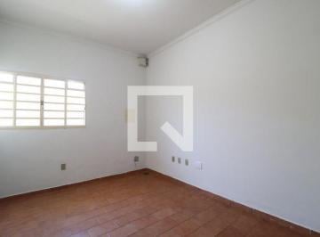 Casa · 74m² · 3 Quartos · 1 Vaga · Casa para Aluguel - Tibery, 3 Quartos, 74 m² - Uberlândia