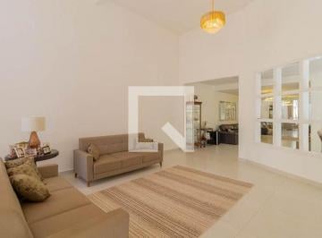 Casa · 48m² · 5 Quartos · 4 Vagas · Casa para Aluguel - Colônia Agrícola Samambaia, 5 Quartos,  48 m² - Brasília
