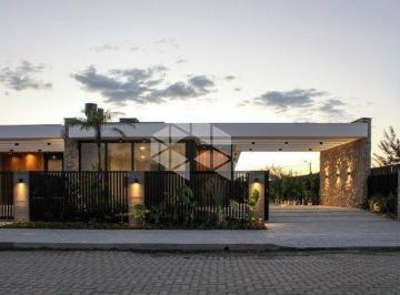 Casa · 180m² · 3 Quartos · 2 Vagas · Casa de Alto Padrão à venda na Praia de Atlântida, Xandri-lá/RS