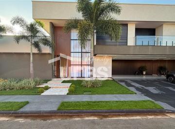 Casa · 317m² · 4 Quartos · 6 Vagas · Casa Alto Padrão no Condomínio Village