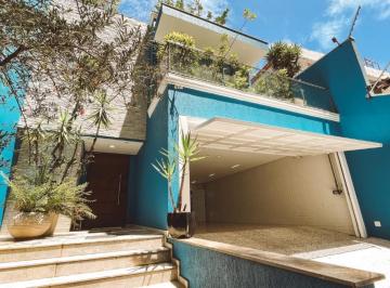 652455cd-e8f6-4275-b109-9cdbdd855331 · Agradável sobrado para venda em Jardim São Bento com 5 quartos, sendo 4 suítes, 381m²