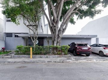 Comercial · 582m² · 15 Vagas · Loja na Rua Júlio Verne, 55 • 582 m²