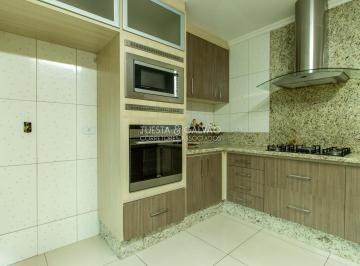 Casa · 326m² · 5 Quartos · 4 Vagas · Sobrado para venda em Jardim Amélia de 326.00m² com 5 Quartos, 1 Suite e 4 Garagens