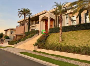Casa · 1650m² · 4 Quartos · 4 Vagas · Casa de Condomínio para venda em Monte Alegre de 1650.00m² com 4 Quartos, 3 Suites e 4 Garagens