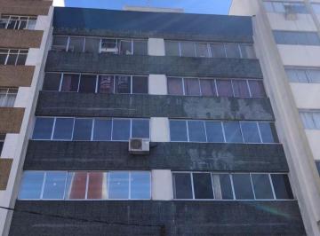 Comercial · 22m² · Sala Comercial para venda em Centro de 22.00m²