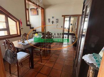 Casa · 330m² · 5 Quartos · Casa para aluguel - no Campo Alegre