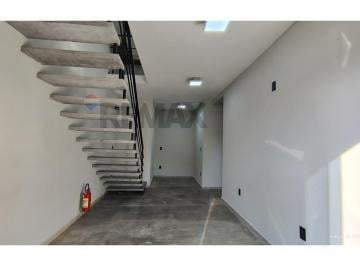 Comercial · 105m² · Imóvel Comercial para alugar em Centro de 105.00m²