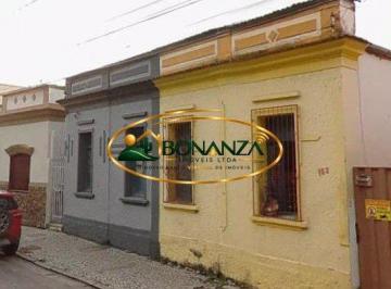 Casa · 400m² · 6 Quartos · Casa à venda - no Centro