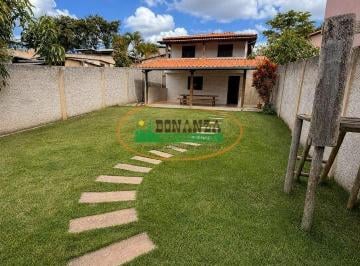 Casa · 200m² · 3 Quartos · Casa à venda - em Amarantina