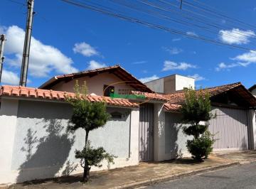 Casa · 360m² · 4 Quartos · Casa à venda - em Monte Sinai