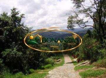 Terreno · 2000m² · Terreno à venda - em Moeda