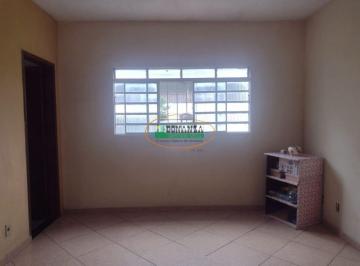 Casa · 170m² · 4 Quartos · Casa à venda - no Primeiro de Maio