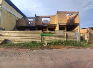 Casa · 200m² · 2 Quartos · Casa à venda - em Santa Maria